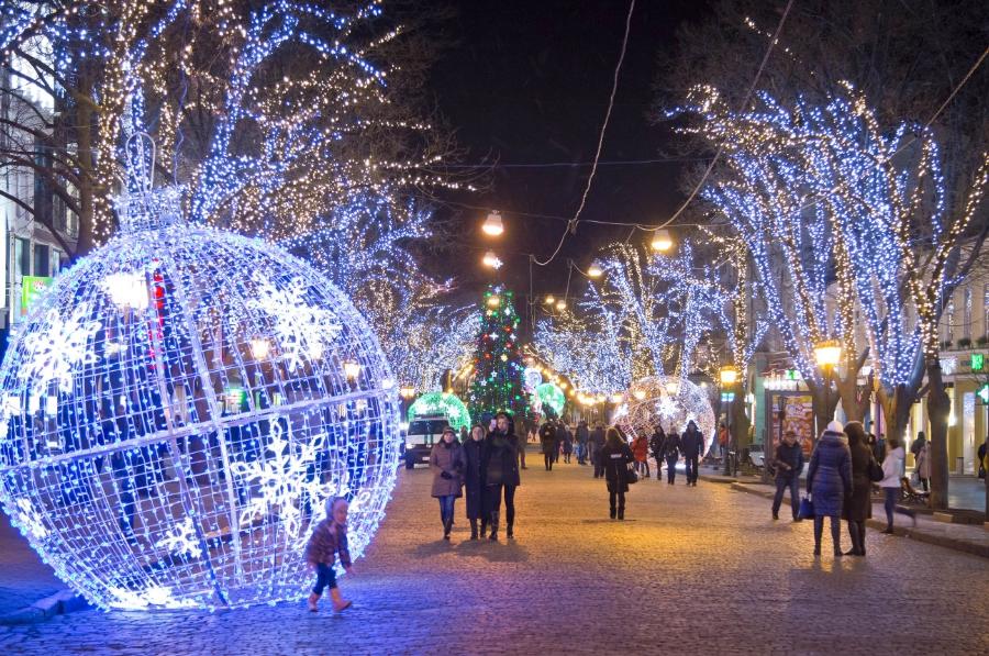 29 грудня одесити і гості міста зможуть насолодитися музикою Чайковського і побачити саму чарівну новорічну історію - балет «Лускунчик»